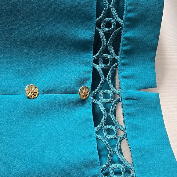 Leslie Fay | Vintage Turquoise Cut-Out Jacket & Skirt Suit - Picture 5 of 8